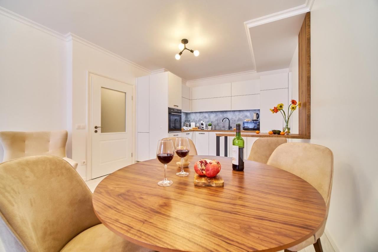Premium Center Apartment In Grand Karavel Varna Exterior foto