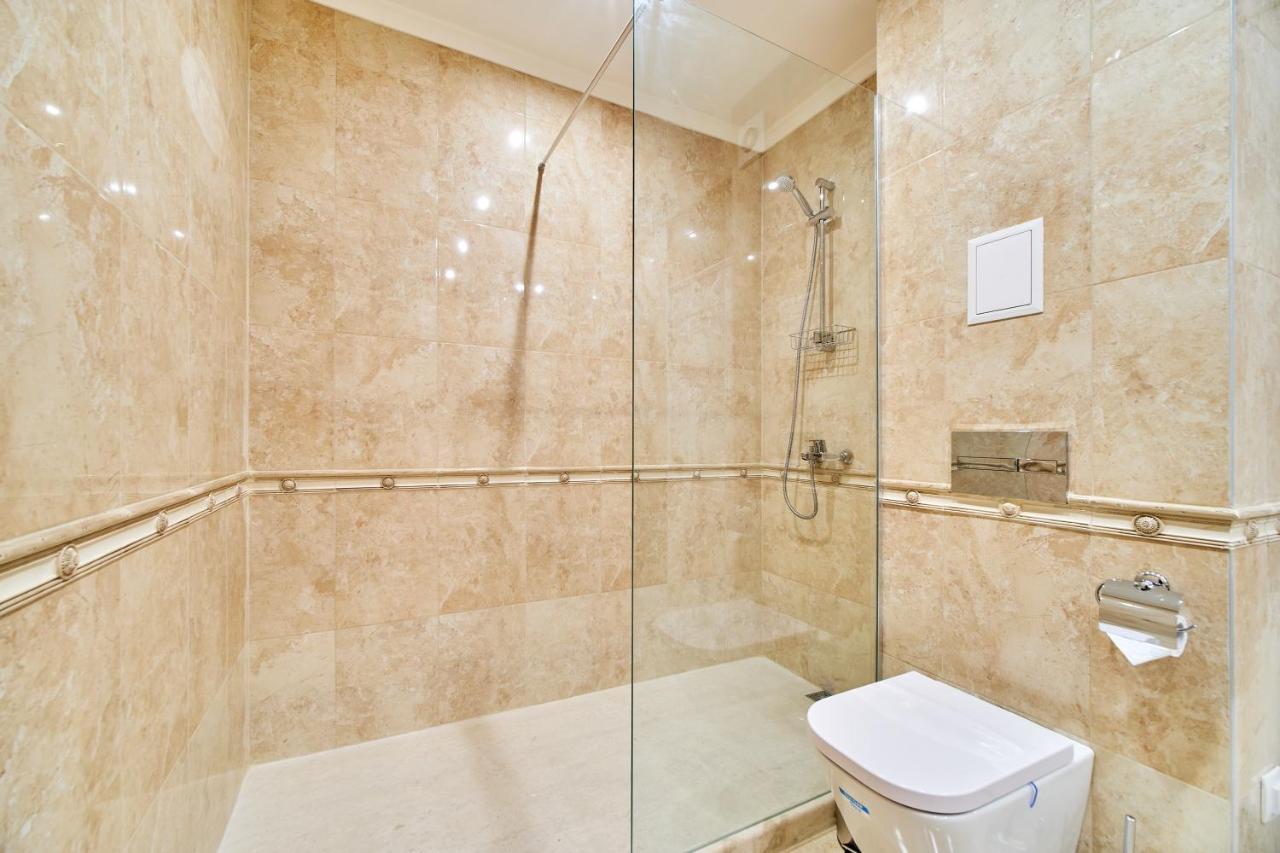Premium Center Apartment In Grand Karavel Varna Exterior foto